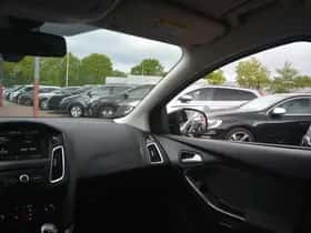 Ford Focus (2014) thumbnail 17