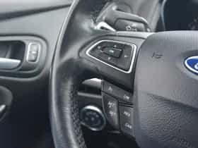 Ford Focus (2014) thumbnail 18