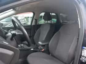 Ford Focus (2014) thumbnail 6