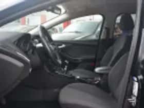 Ford Focus (2014) thumbnail 56