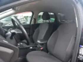 Ford Focus (2014) thumbnail 57