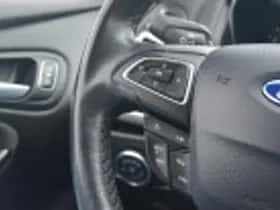Ford Focus (2014) thumbnail 63