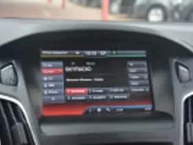 Ford Focus (2014) thumbnail 67