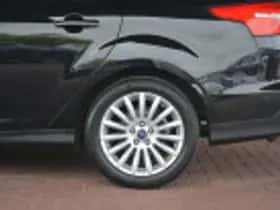 Ford Focus (2014) thumbnail 86