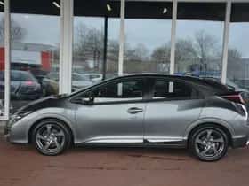 Honda Civic (2016) thumbnail 32