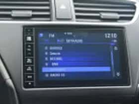 Honda Civic (2016) thumbnail 64