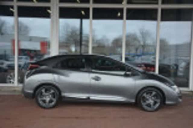 Honda Civic (2016) thumbnail 71