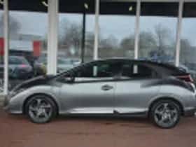 Honda Civic (2016) thumbnail 72
