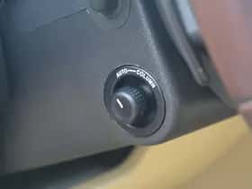 Jaguar XF (2008) thumbnail 34