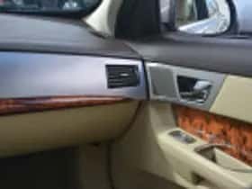 Jaguar XF (2008) thumbnail 59
