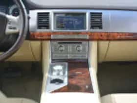 Jaguar XF (2008) thumbnail 60