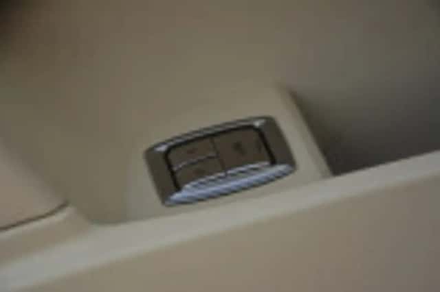 Jaguar XF (2008) thumbnail 69