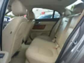 Jaguar XF (2008) thumbnail 75