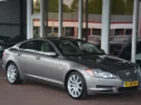 Jaguar XF (2008) thumbnail 76