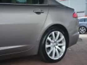 Jaguar XF (2008) thumbnail 80