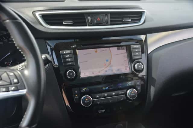Nissan Qashqai (2020) thumbnail 18