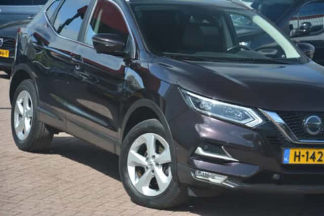 Nissan Qashqai (2020) thumbnail 3