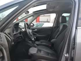 Opel Zafira (2017) thumbnail 103