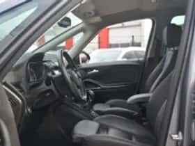 Opel Zafira (2017) thumbnail 4