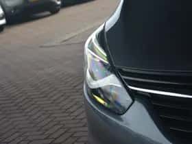 Opel Zafira (2017) thumbnail 34