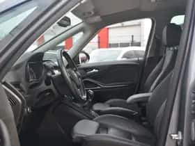 Opel Zafira (2017) thumbnail 10