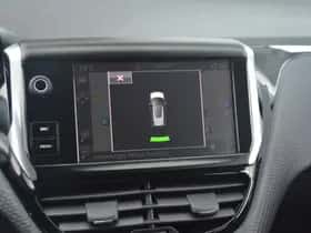 Peugeot 2008 (2017) thumbnail 18