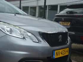 Peugeot 2008 (2017) thumbnail 4