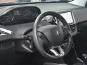 Peugeot 2008 (2017) thumbnail 44