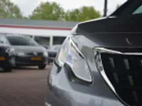 Peugeot 2008 (2017) thumbnail 58