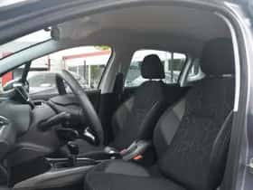 Peugeot 2008 (2017) thumbnail 74