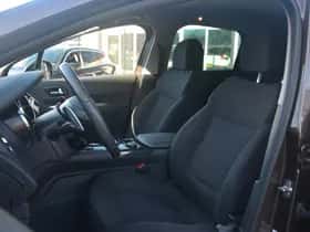 Peugeot 3008 (2013) thumbnail 17