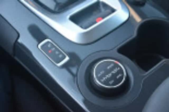 Peugeot 3008 (2013) thumbnail 42