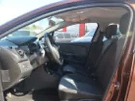 Renault Clio (2013) thumbnail 32