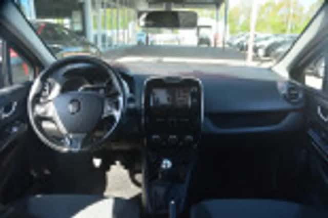 Renault Clio (2013) thumbnail 36