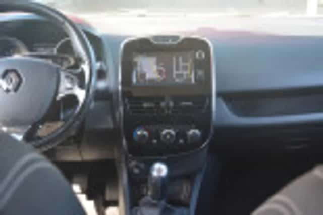 Renault Clio (2013) thumbnail 37