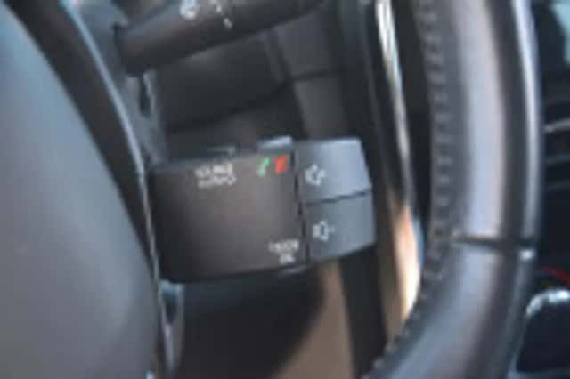 Renault Clio (2013) thumbnail 41