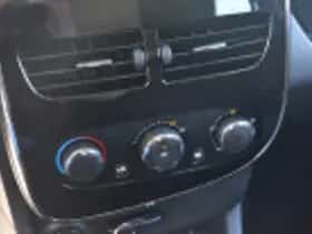 Renault Clio (2013) thumbnail 42