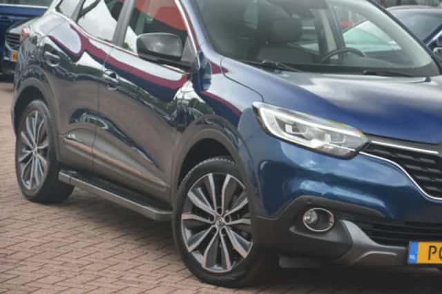 Renault Kadjar (2017) thumbnail 3