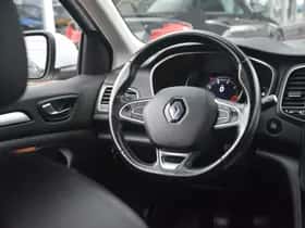 Renault Mégane (2018) thumbnail 17