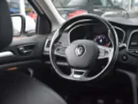Renault Mégane (2018) thumbnail 52