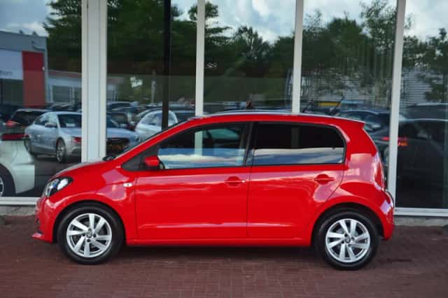 SEAT Mii (2015) thumbnail 4