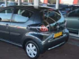 Toyota Aygo (2011) thumbnail 49