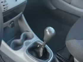 Toyota Aygo (2011) thumbnail 7