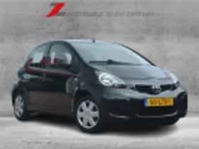 Toyota Aygo (2010) thumbnail 32