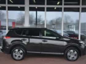 Toyota RAV4 (2016) thumbnail 67