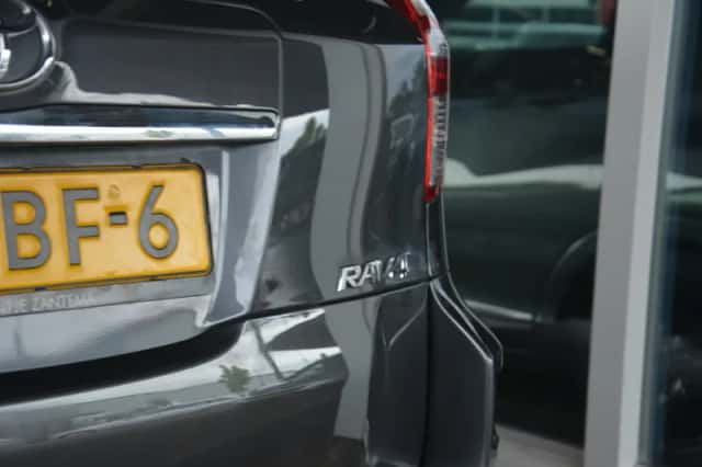 Toyota RAV4 (2012) thumbnail 34