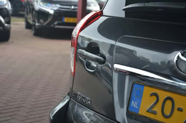 Toyota RAV4 (2012) thumbnail 35