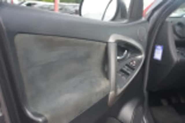 Toyota RAV4 (2012) thumbnail 47
