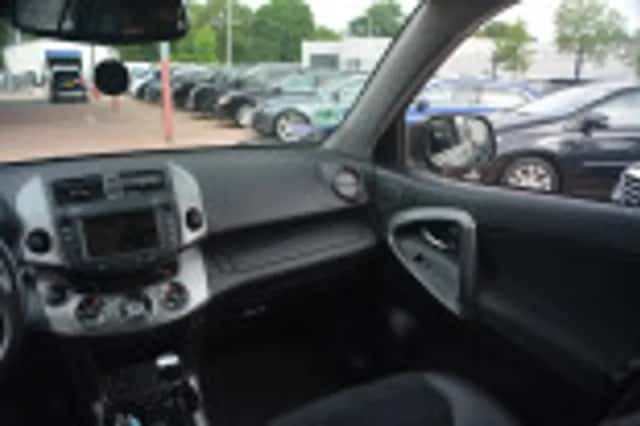Toyota RAV4 (2012) thumbnail 51