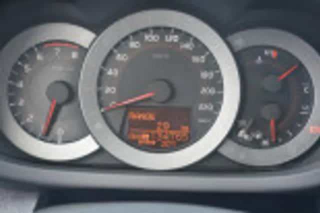 Toyota RAV4 (2012) thumbnail 54